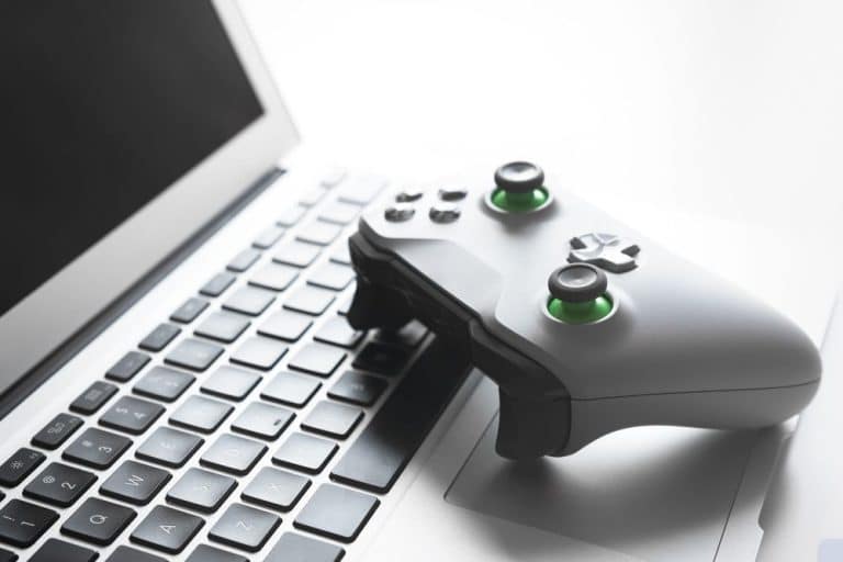 Compara laptops Lenovo y Toshiba