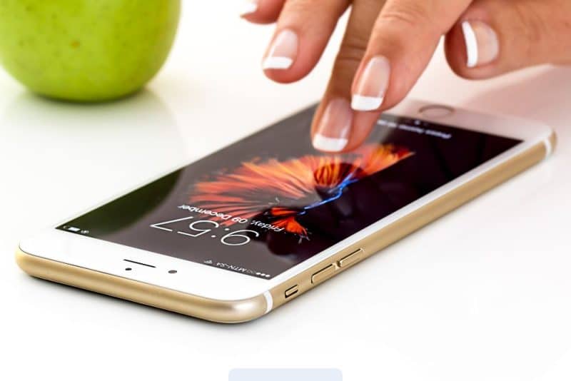 carga de baterías en smartphones