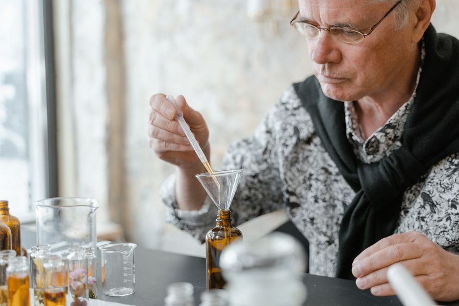 Aceites esenciales para fijación y proyección