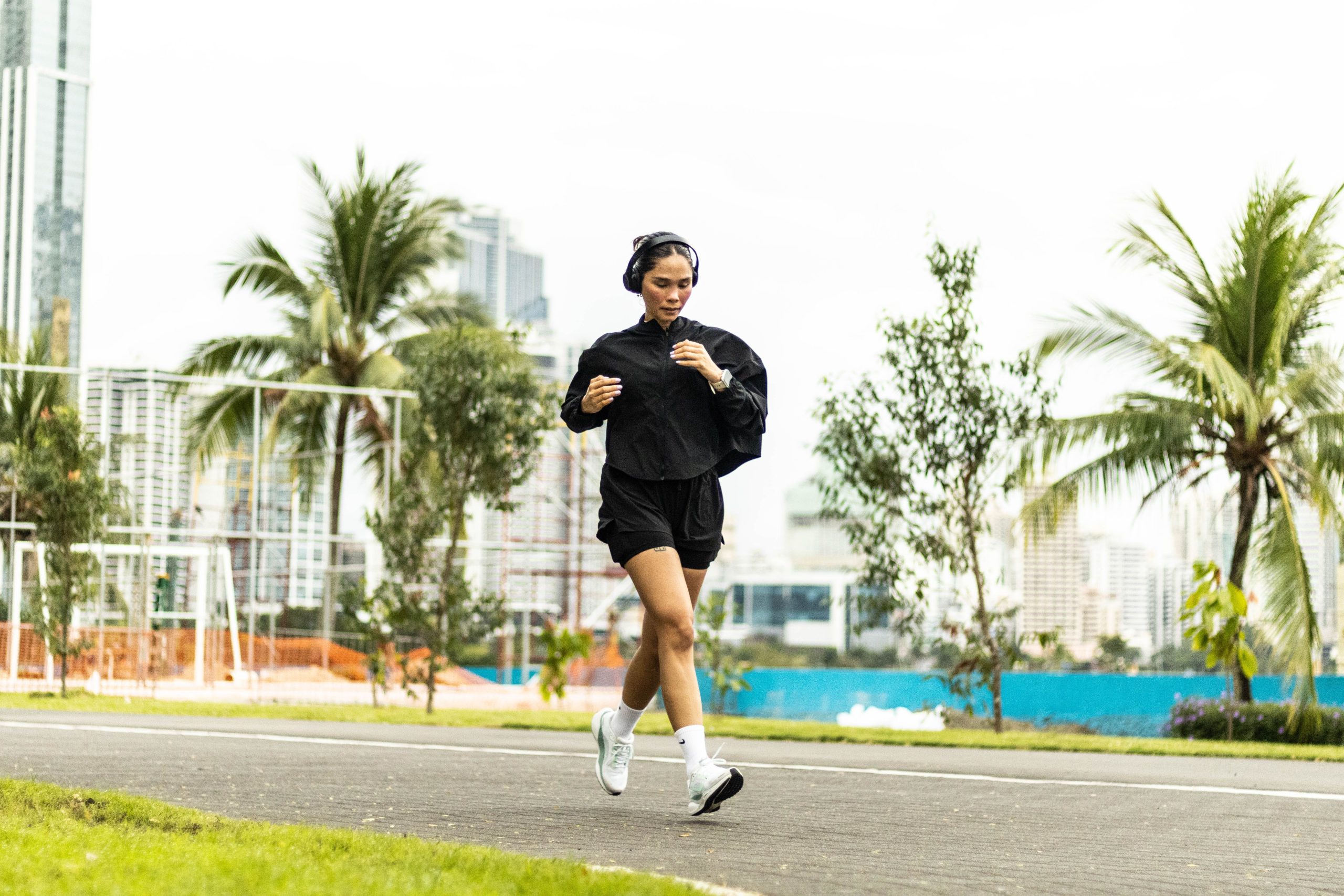 Auriculares deportivos para running en exteriores