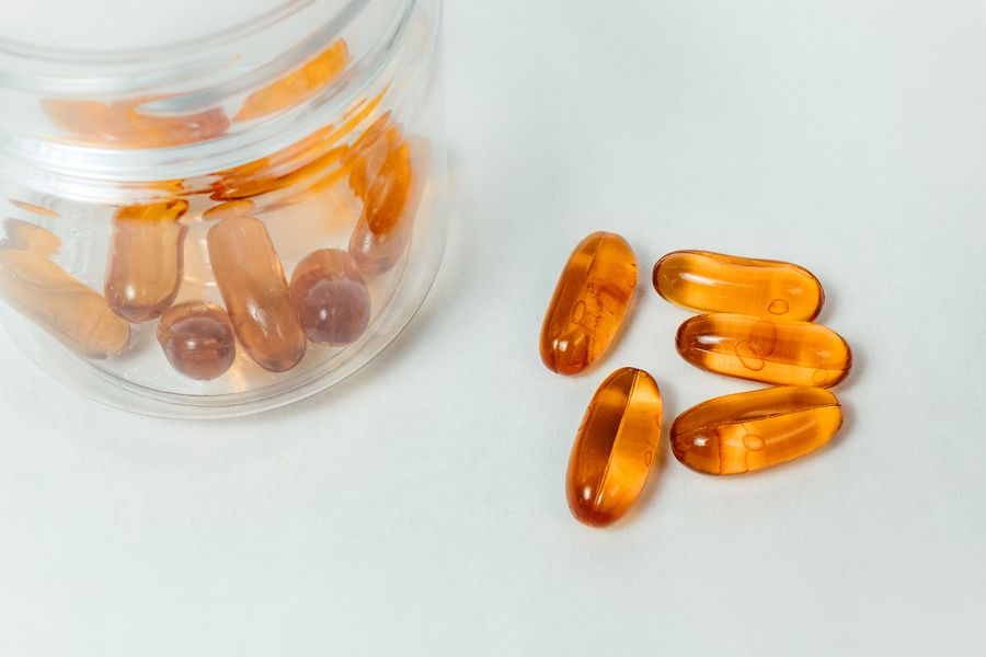 Cápsulas de suplemento vitamínico