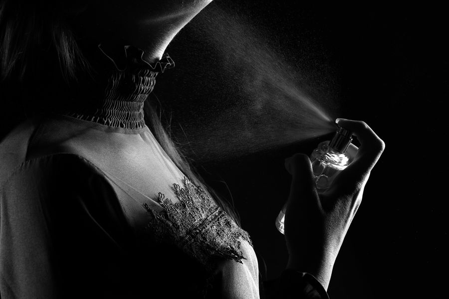 Perfumes económicos para mujeres elegantes