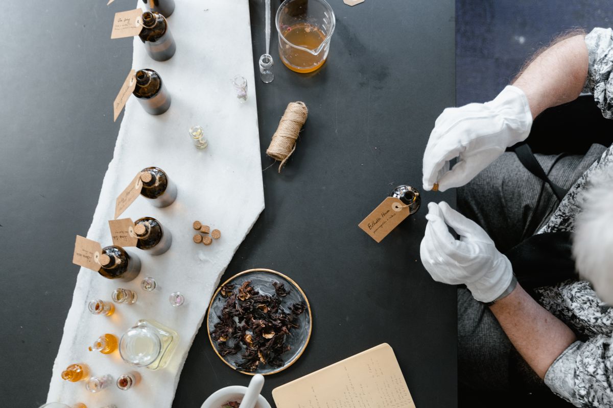 Taller de elaboración de perfumes artesanales